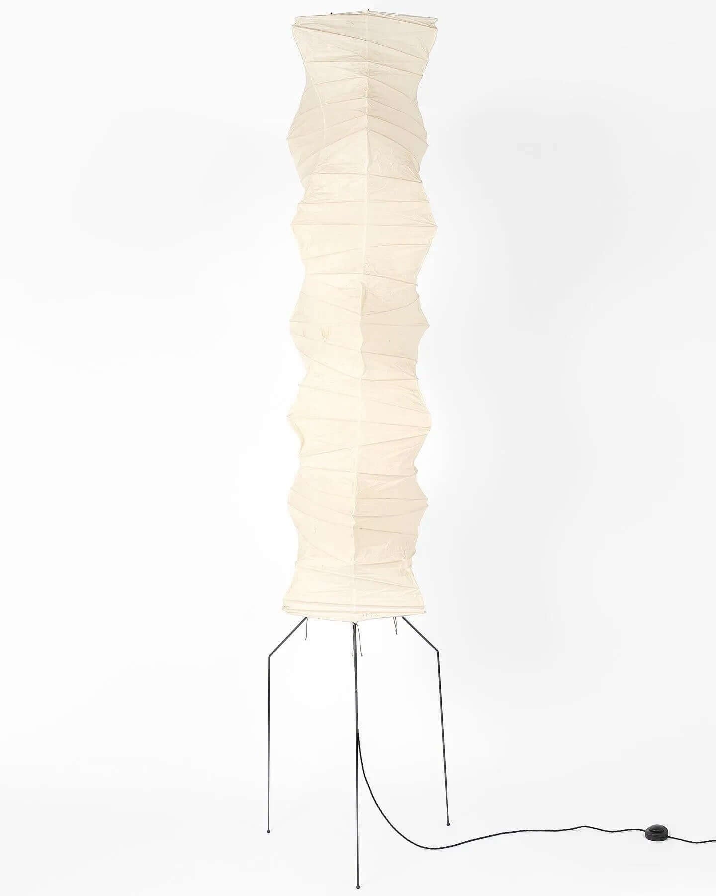 Elegant Paper Floor Lamp with Diffused Lighting