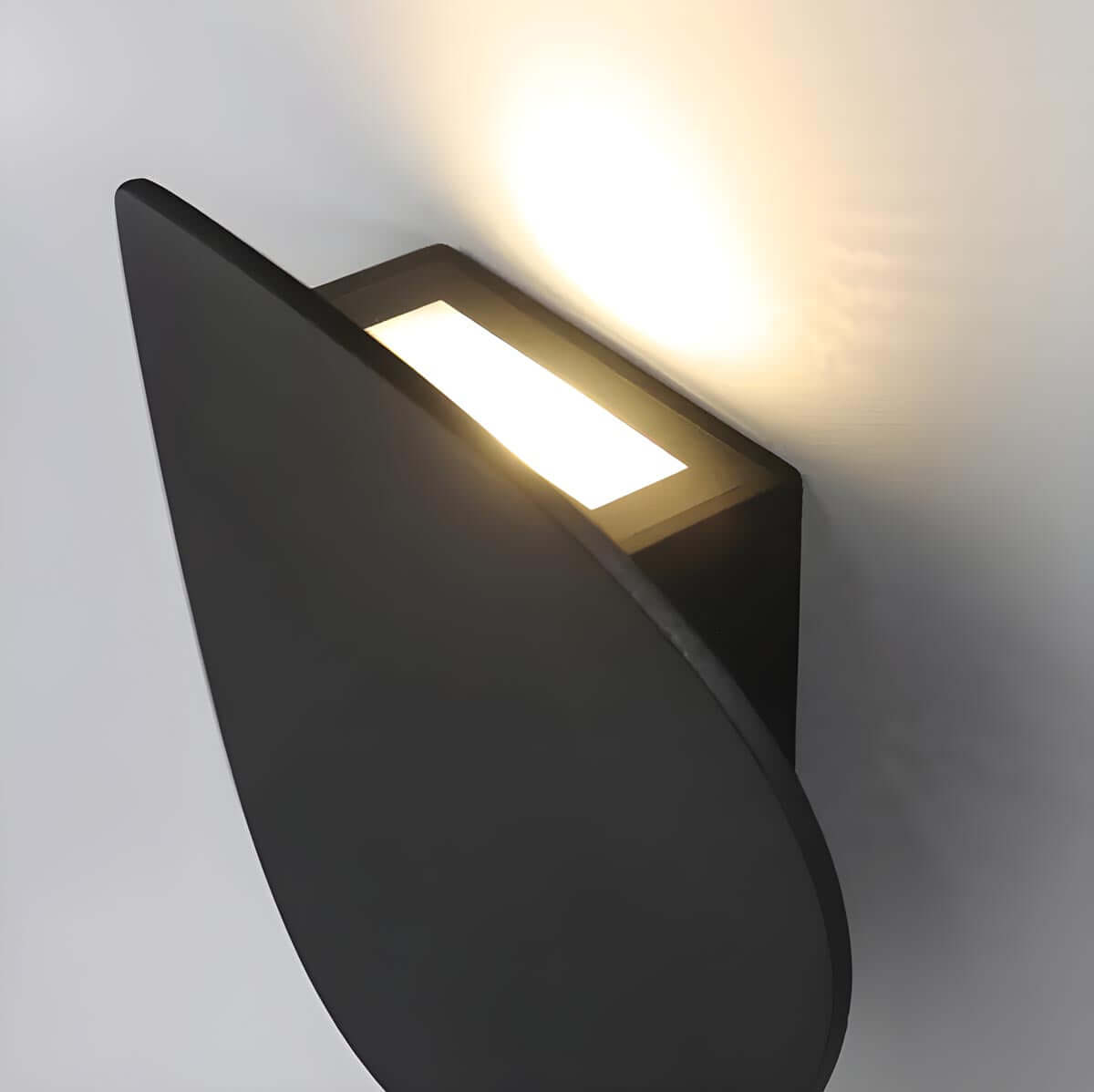 Modern Aluminum Wall Light 7W LED Integrated Luminaire