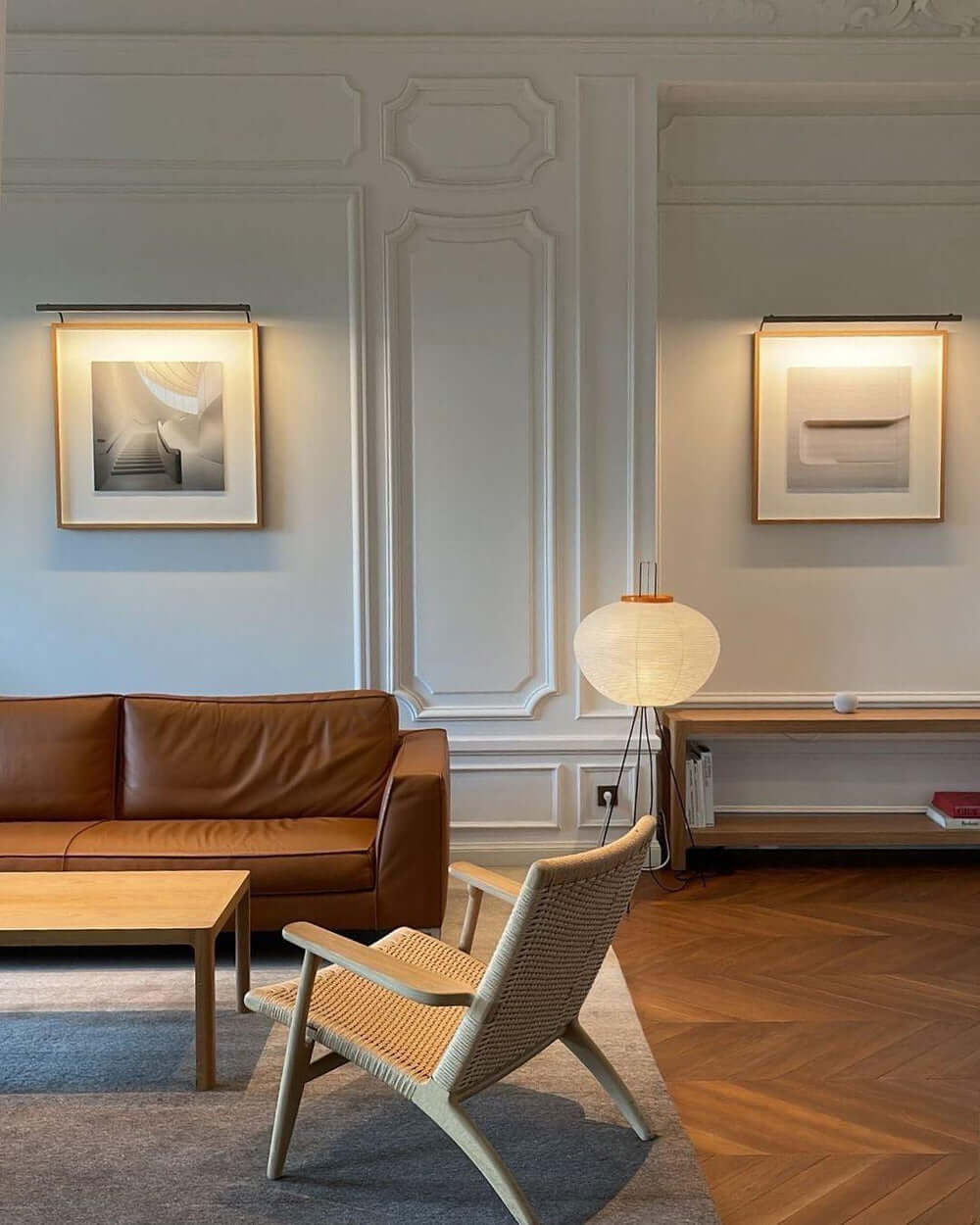 Elegant Paper Floor Lamp with Diffused Lighting