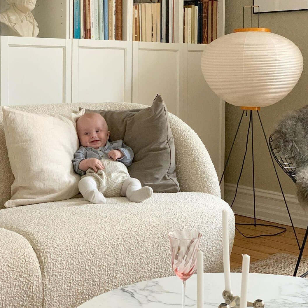 Elegant Paper Floor Lamp with Diffused Lighting