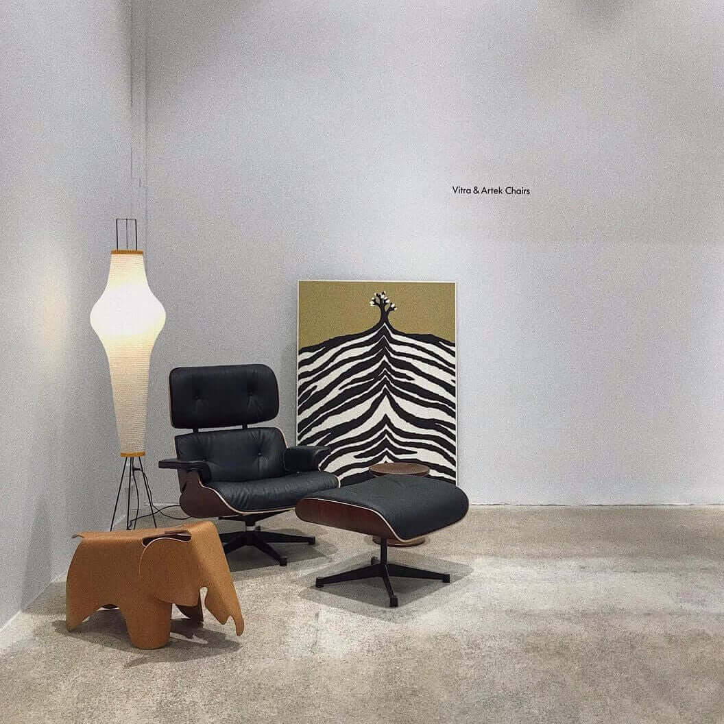 Elegant Paper Floor Lamp with Diffused Lighting