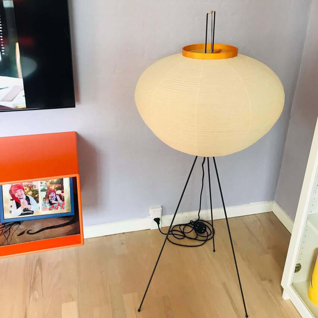 Elegant Paper Floor Lamp with Diffused Lighting