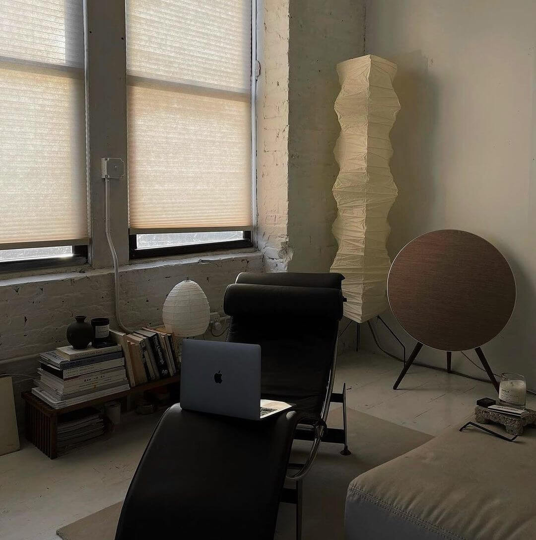 Elegant Paper Floor Lamp with Diffused Lighting