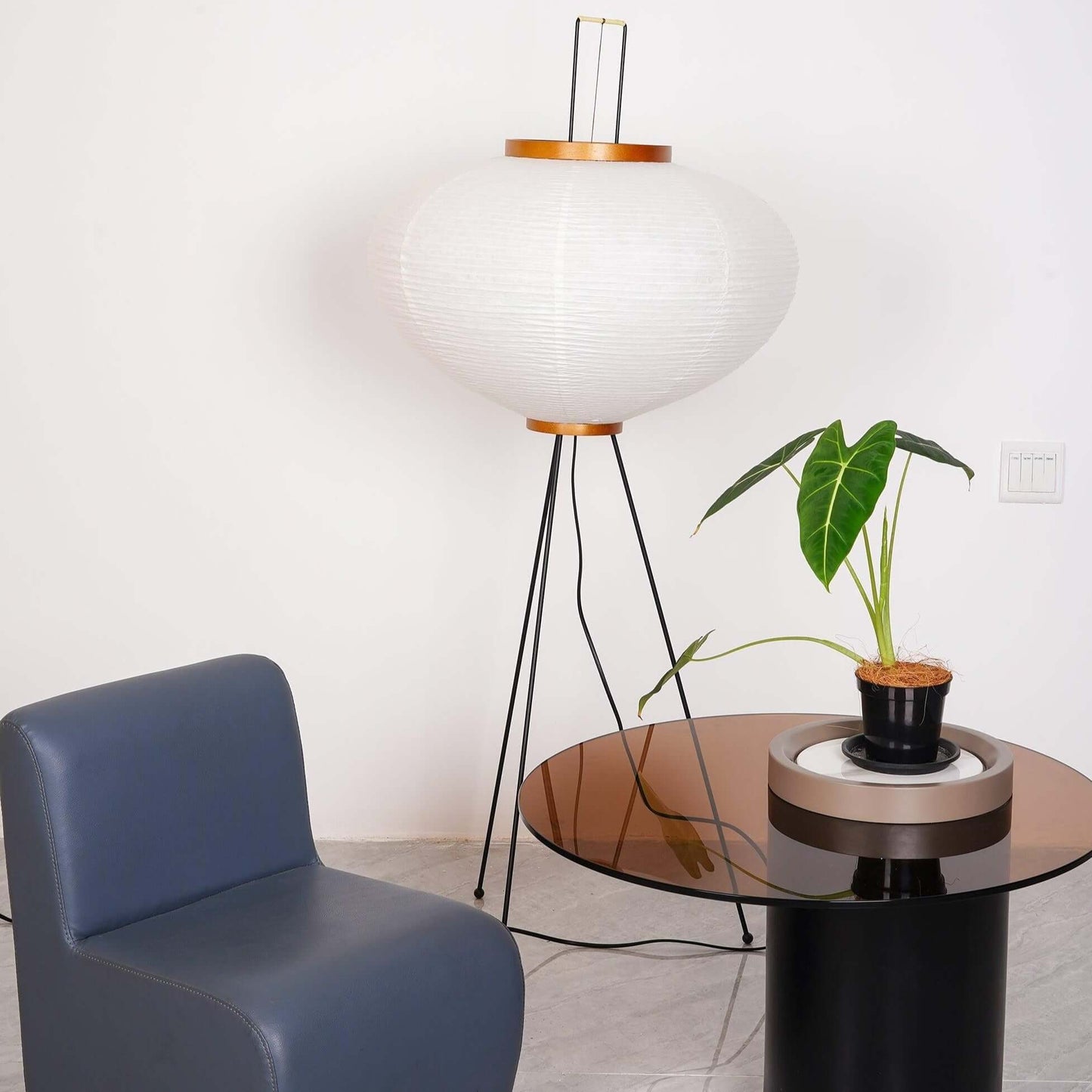 Elegant Paper Floor Lamp with Diffused Lighting