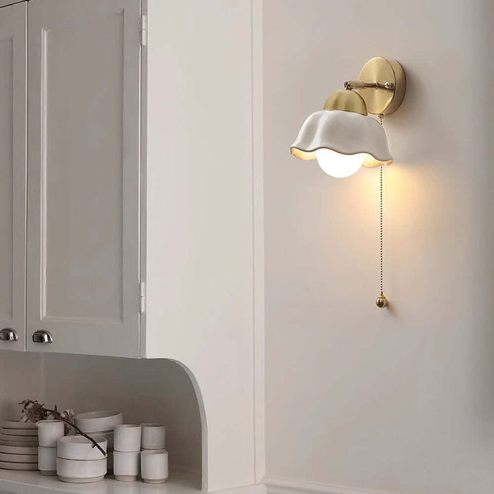 Retro Floral White Metal Wall Light