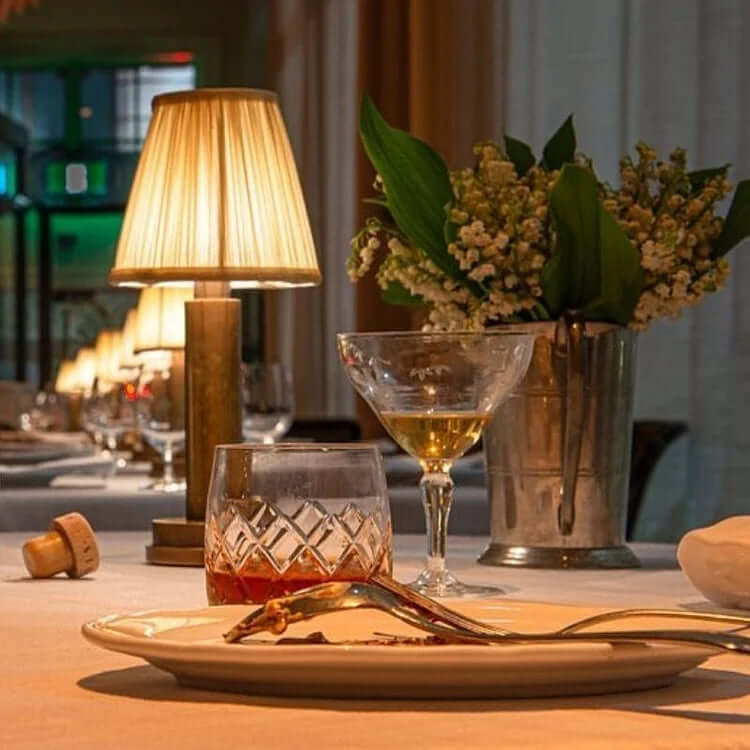 Cordless LED Metal Table Lamp