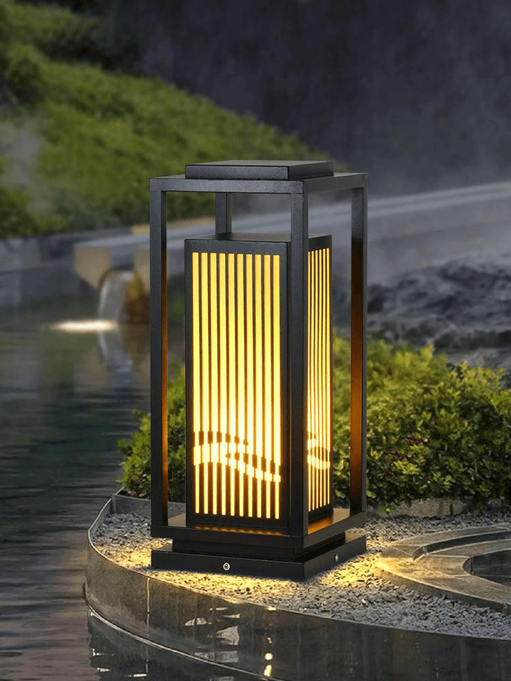 Solar LED Outdoor Post Light, Waterproof Garden Lamp