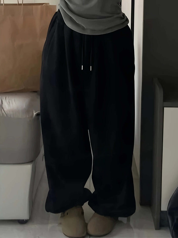 Women's Wide-Leg Elastic Waistband Sweatpants