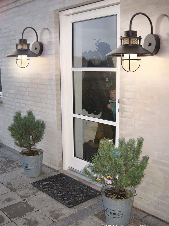 Outdoor Wall Lamp with IP65 Moisture Protection