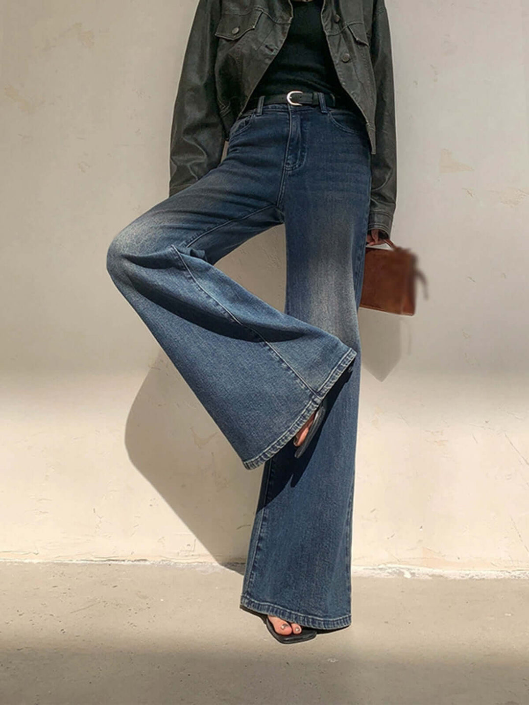 Women's Wide Leg High-Waisted Vintage Jeans