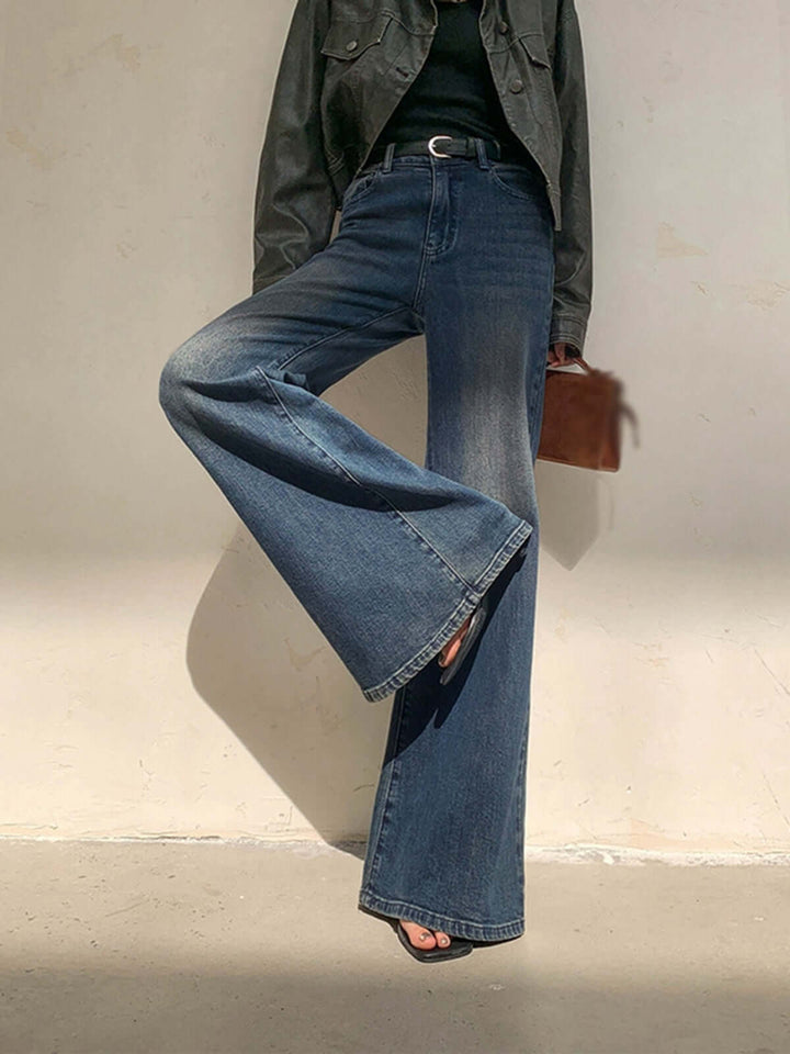 Women's Wide Leg High-Waisted Vintage Jeans
