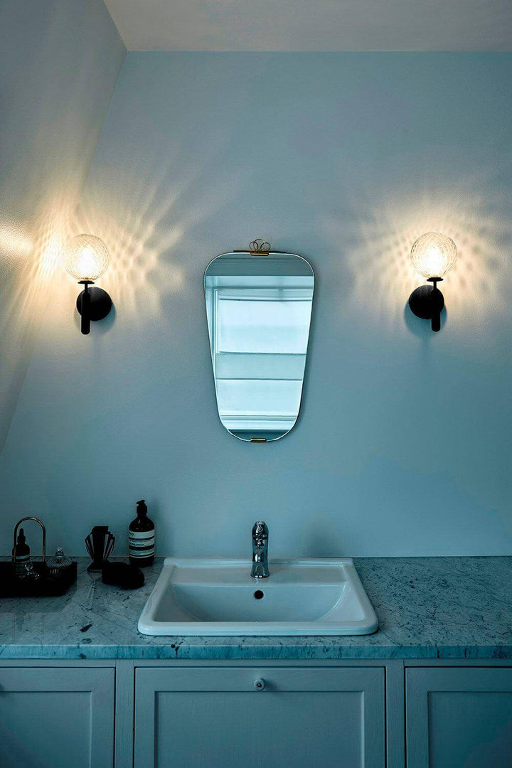 Modern Glass Wall Sconce - Elegant Lighting Fixture