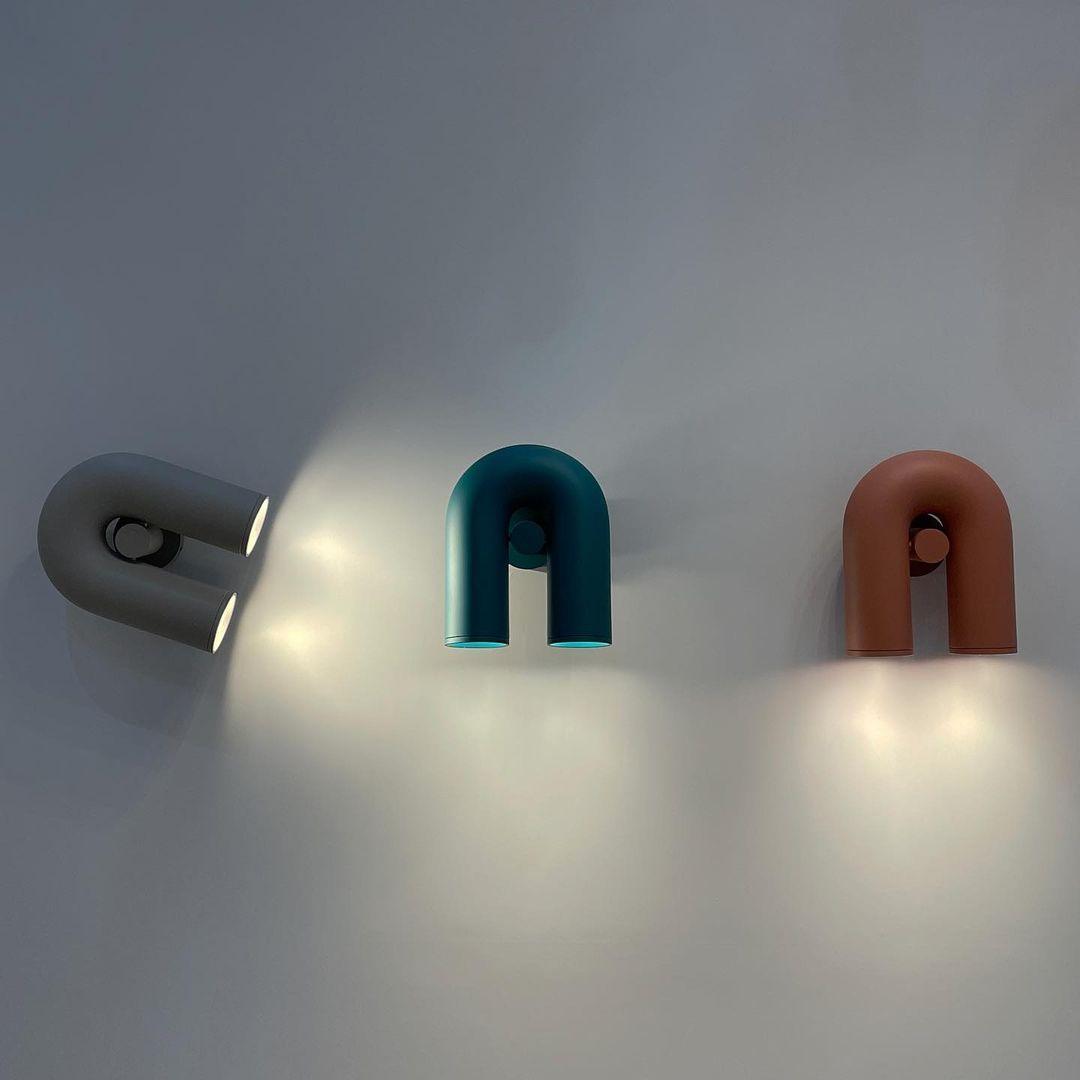 Adjustable U-Shaped Wall Lamp