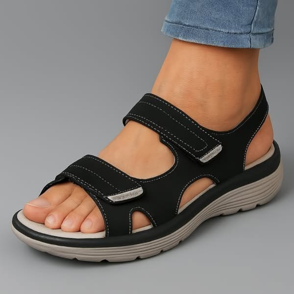 Stylish women's summer sandals, orthopedic support, cushioned footbed, ideal for everyday wear.
