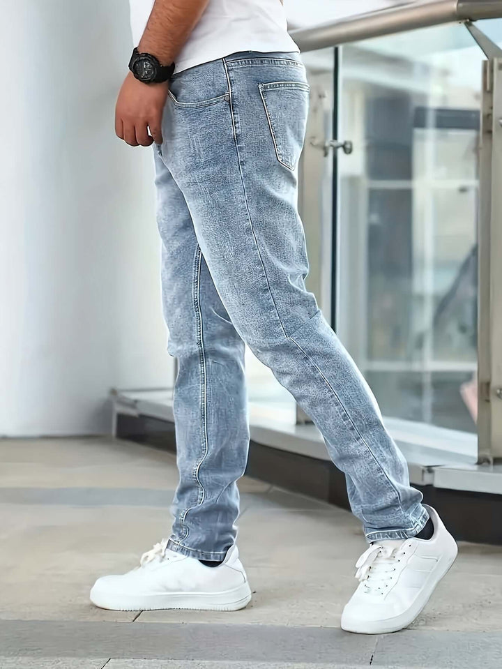 Men's Slim-Fit Casual Jeans