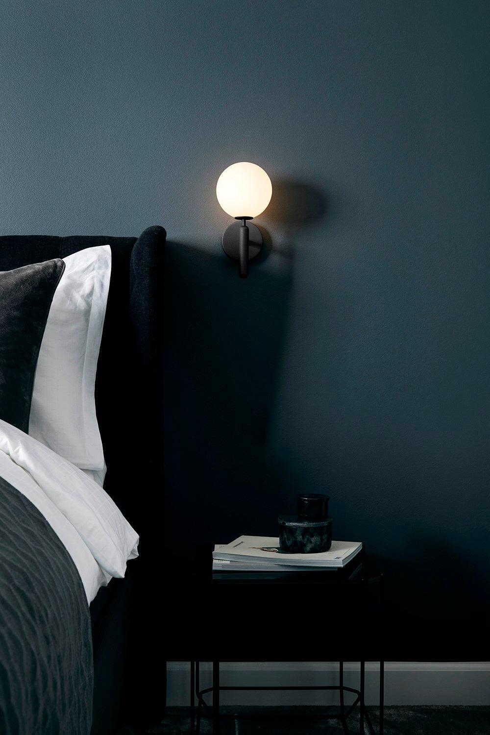 Modern Glass Wall Sconce - Elegant Lighting Fixture