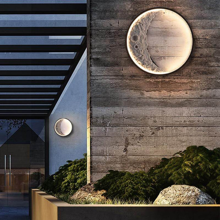 Modern Moon Shape LED Outdoor Wall Light