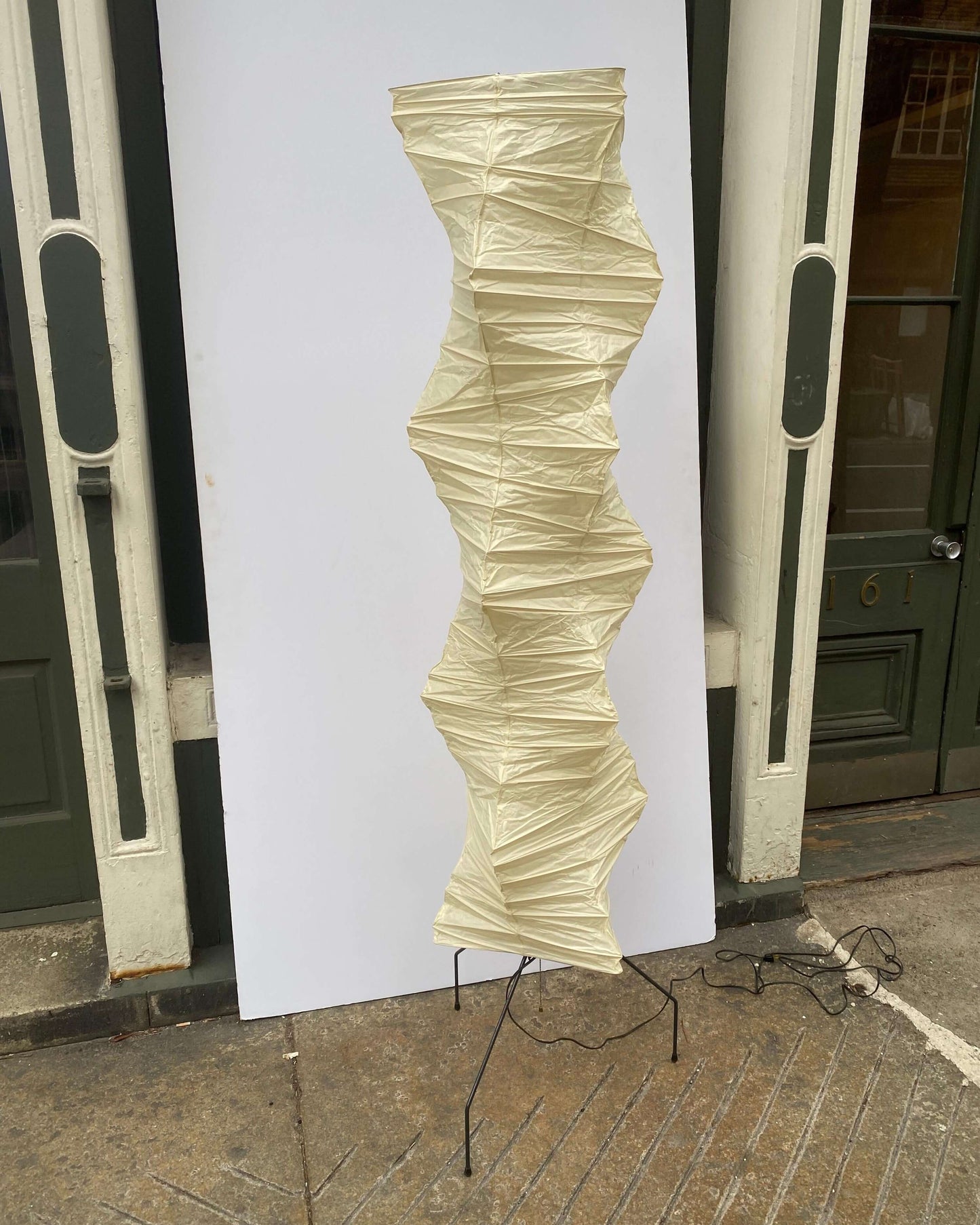 Elegant Paper Floor Lamp with Diffused Lighting