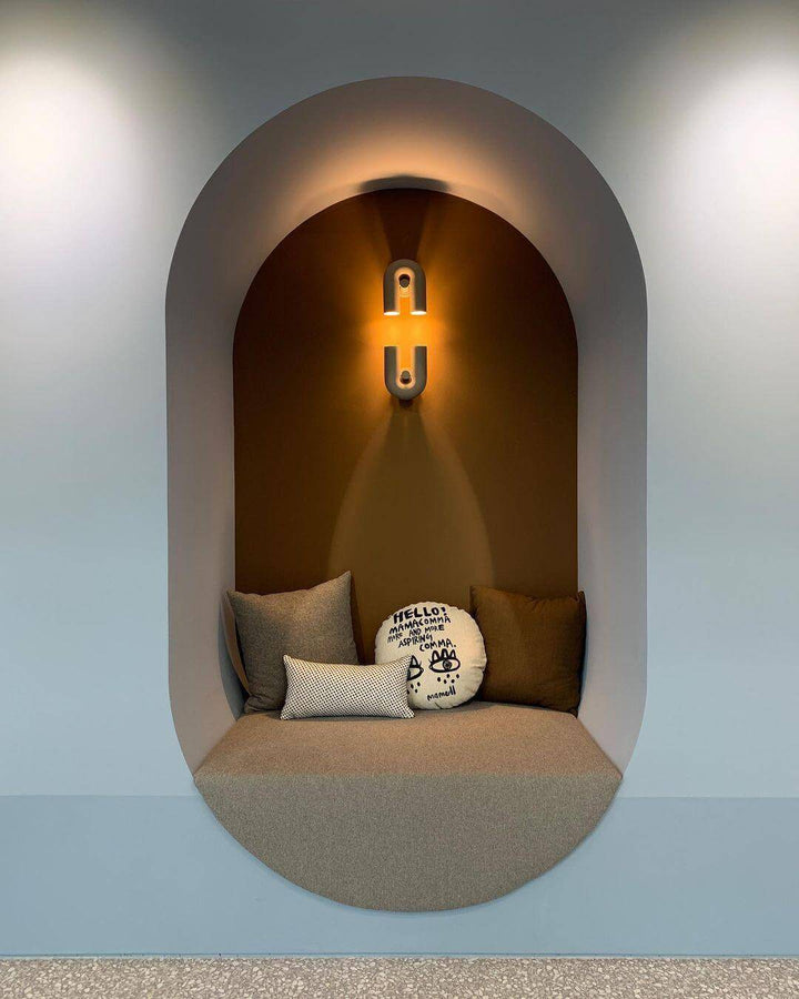 Adjustable U-Shaped Wall Lamp