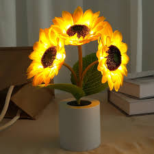 LED Sunflower Lamp - Decorative Table Lamp