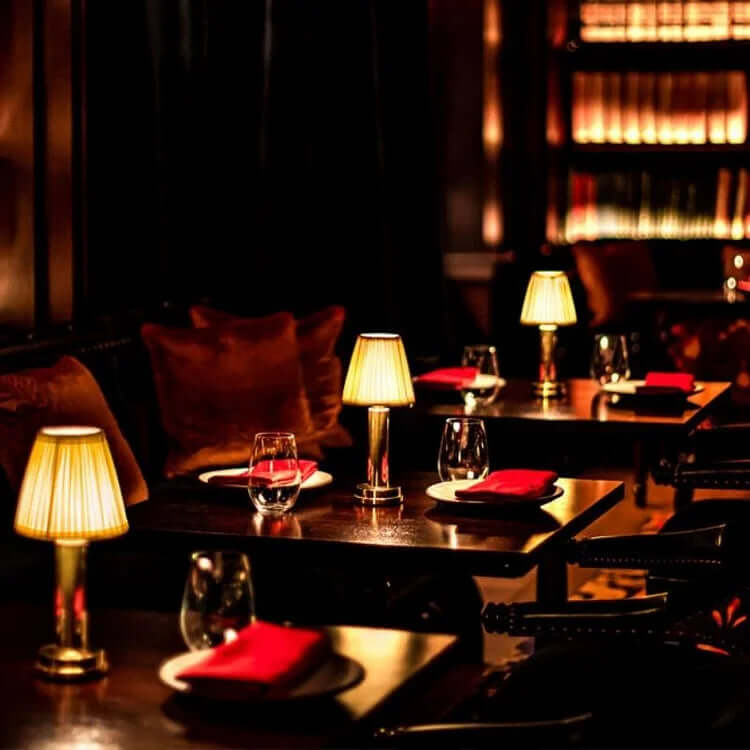 Cordless LED Metal Table Lamp