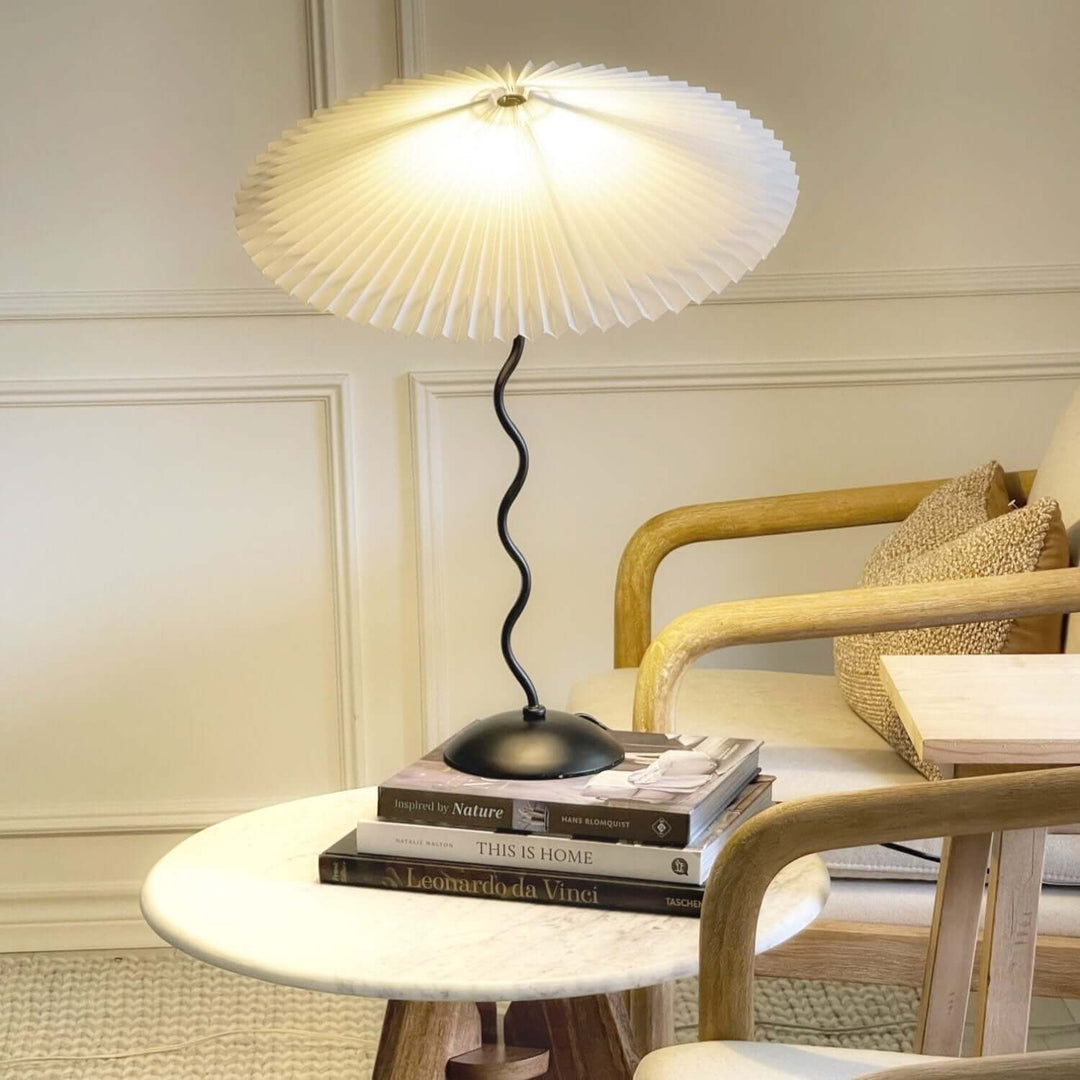 Modern Wavy Table Lamp