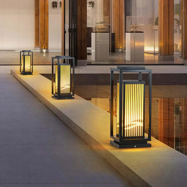 Solar LED Outdoor Post Light, Waterproof Garden Lamp