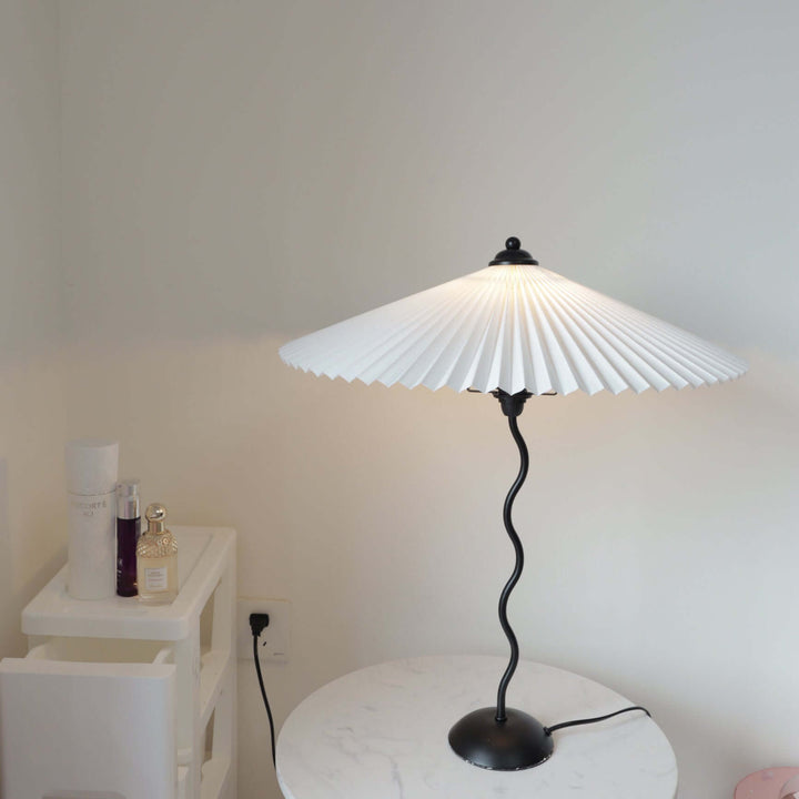 Modern Wavy Table Lamp
