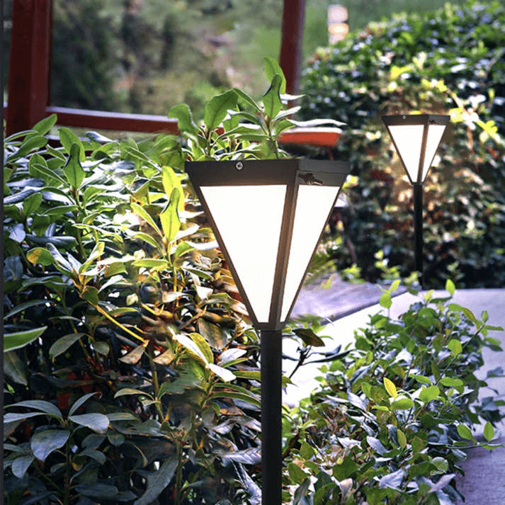 Modern Solar LED Outdoor Lamp - Black