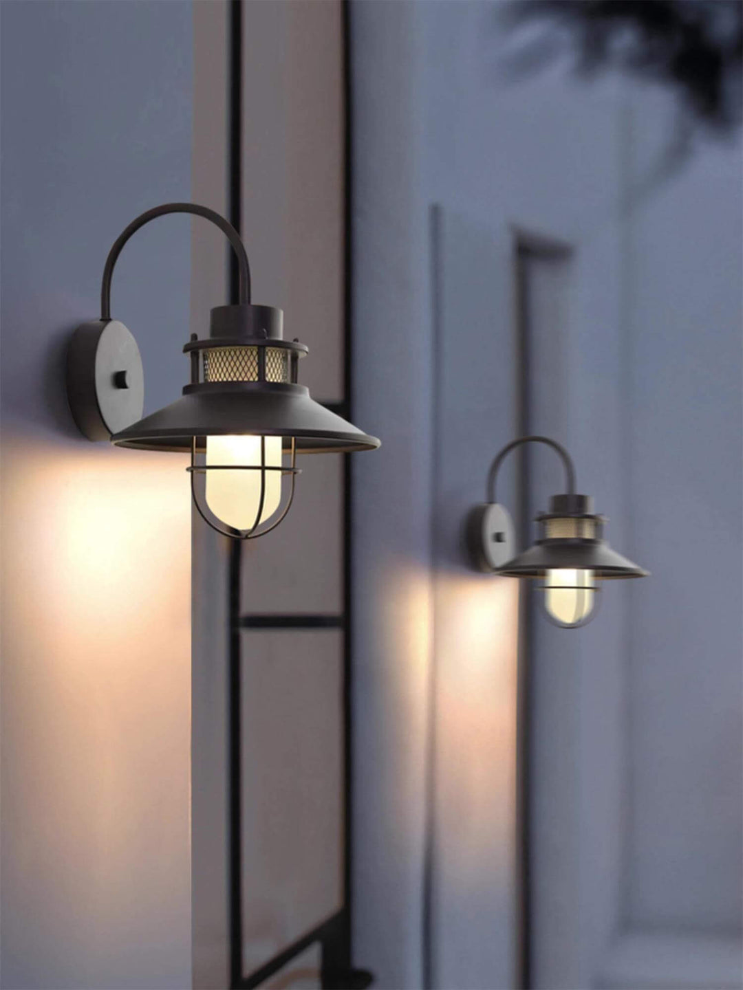 Outdoor Wall Lamp with IP65 Moisture Protection