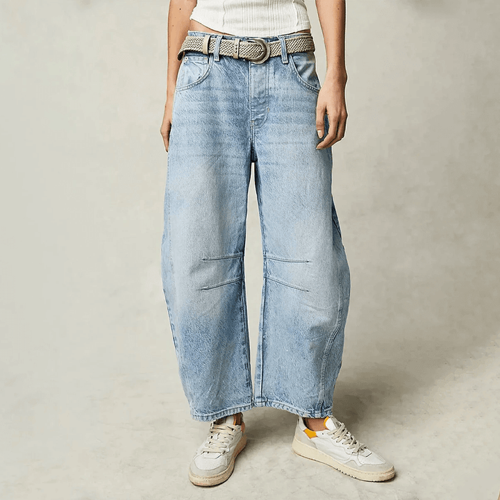 Women's Wide Leg High-Waisted Jeans