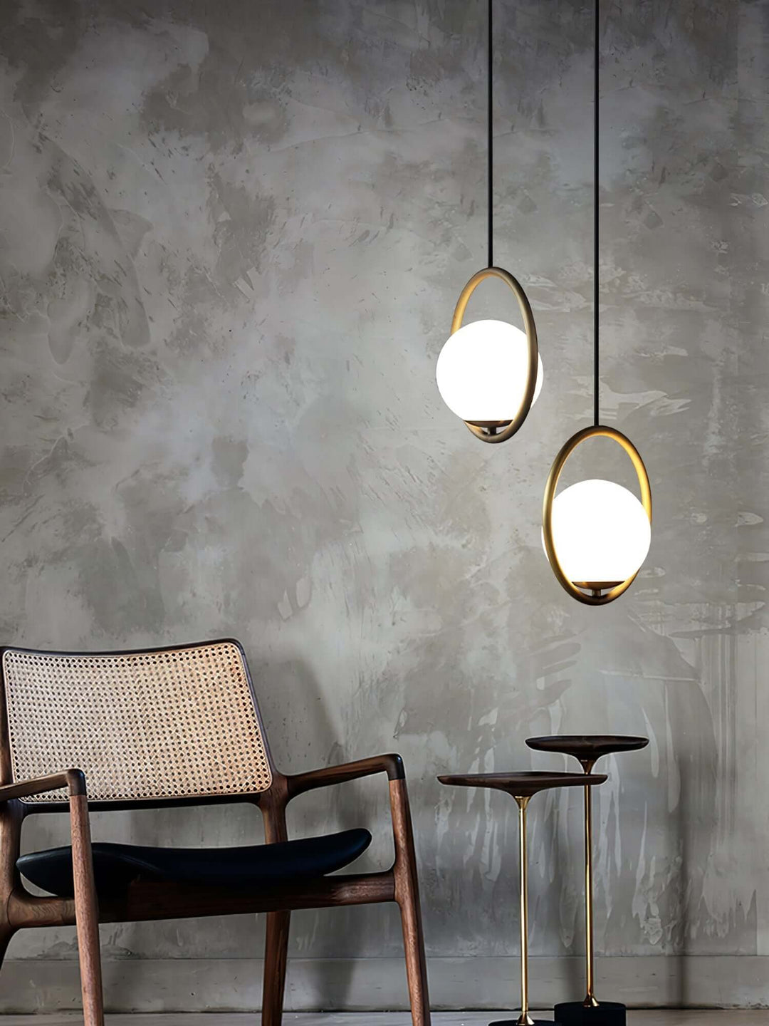 Modern Pendant Lamp with Metal & Glass