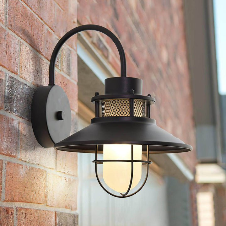 Outdoor Wall Lamp with IP65 Moisture Protection