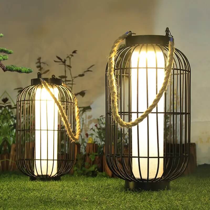 Solar LED Outdoor Lamp