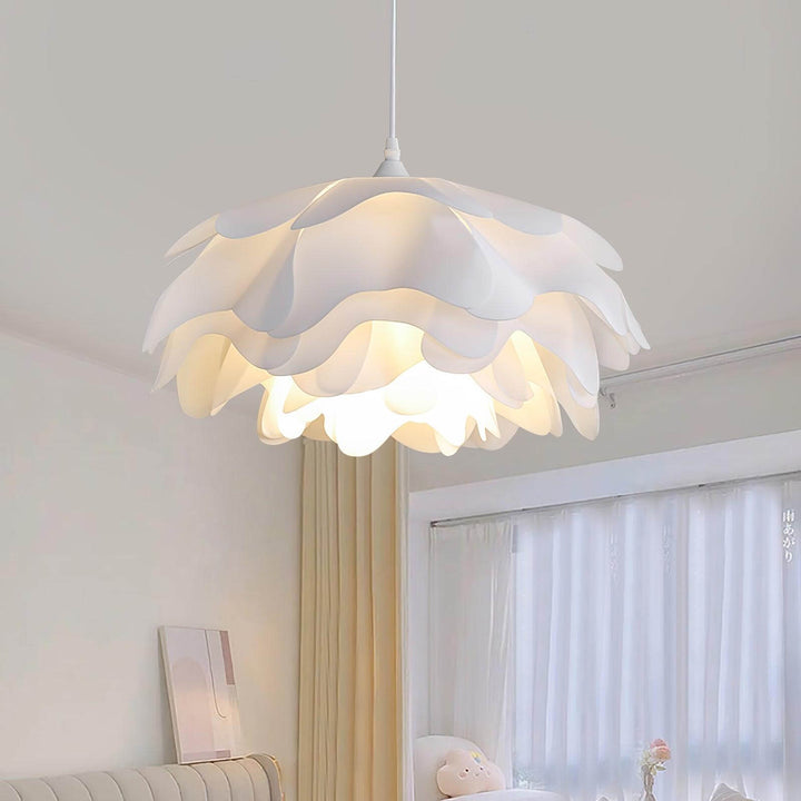 Flower Shaped Pendant Lamp