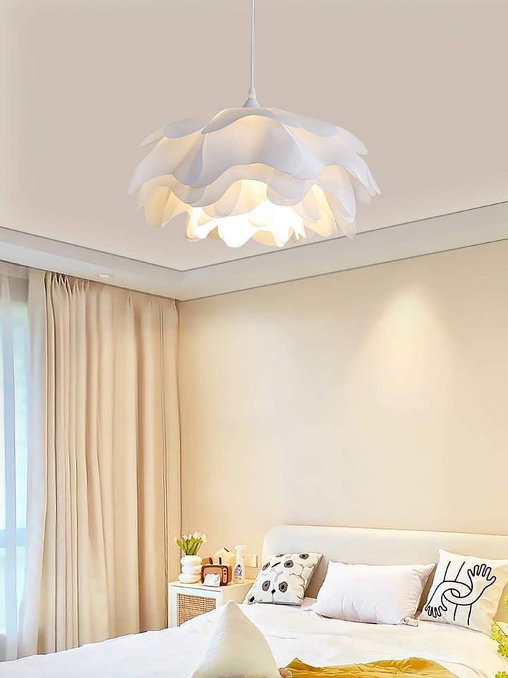 Flower Shaped Pendant Lamp