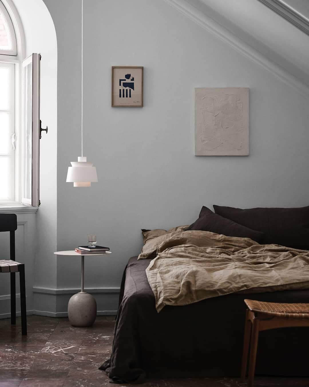 Modern Metal Pendant Light Fixture for Home Lighting
