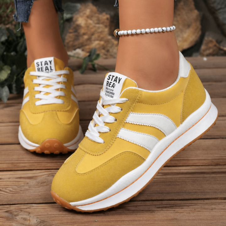 Women's orthopedic casual footwear: retro chunky platform sneakers, lace-up for stability and fashion.