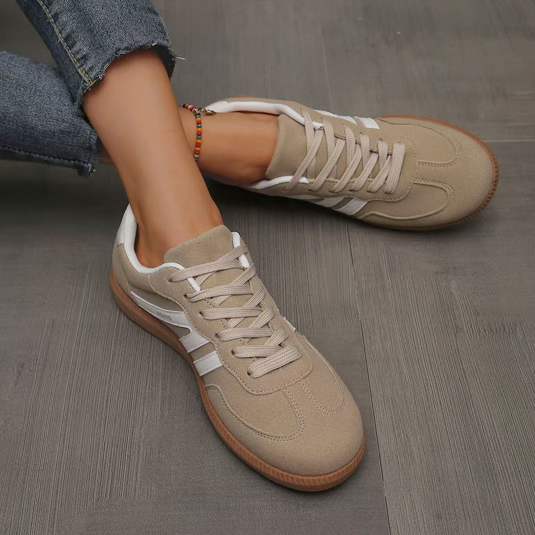 Women's lace-up orthopedic wide fit sneakers, all-day support for active feet.