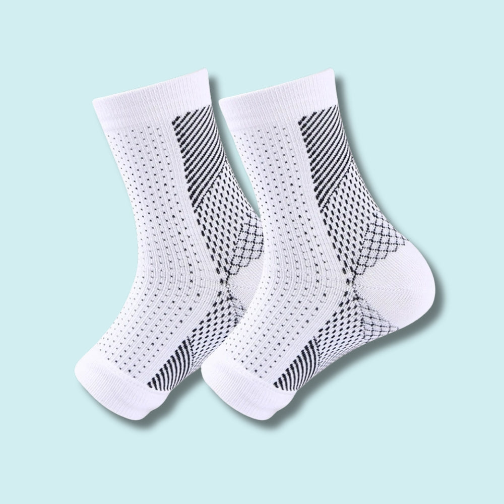 Unisex neuropathy socks for effective foot pain relief, swelling reduction, & arch support. Improves circulation.