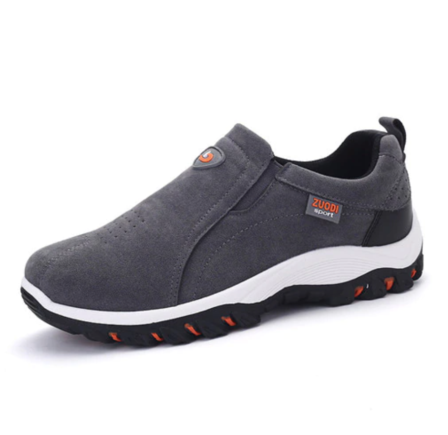 Casual men's orthopedic shoes for enhanced comfort, perfect for daily walking.