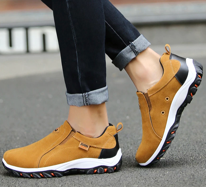 Durable men's walking shoes, providing arch support and posture correction for comfort.