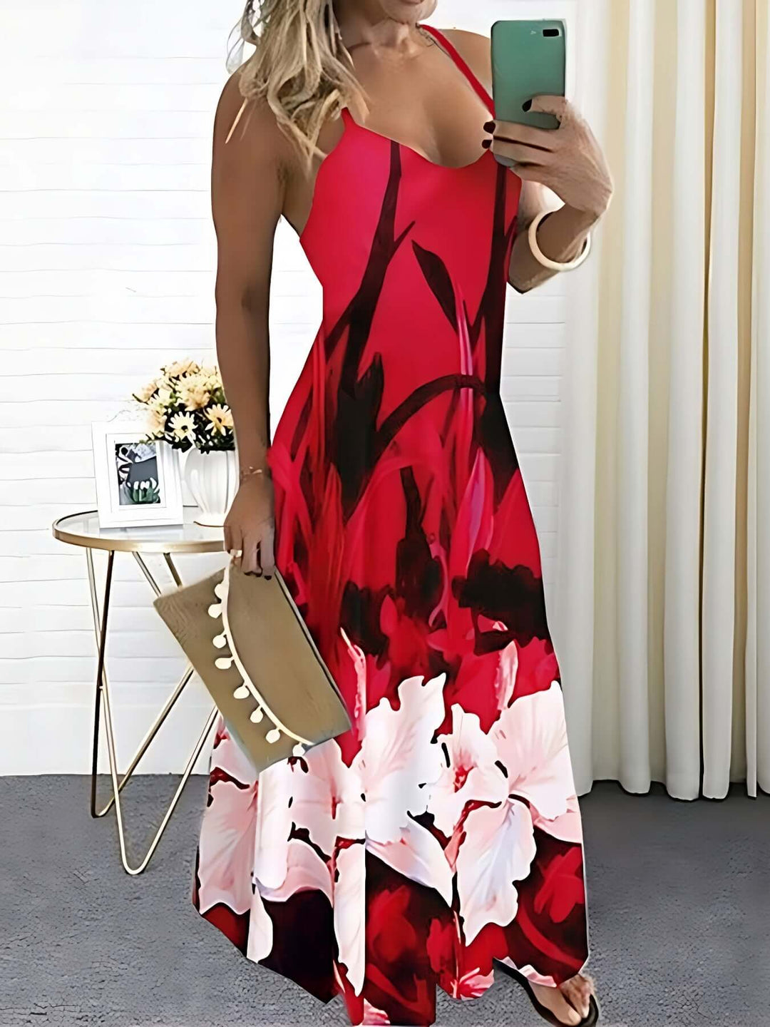 Unique floral pattern detail