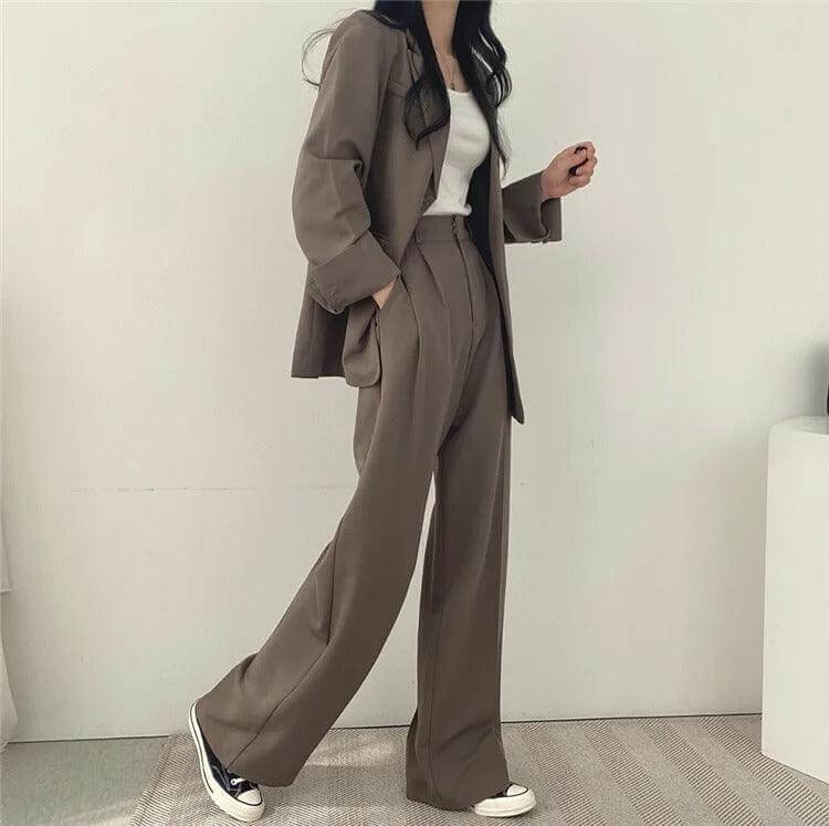 Women's Tailored Blazer and Straight-Leg Pants Set