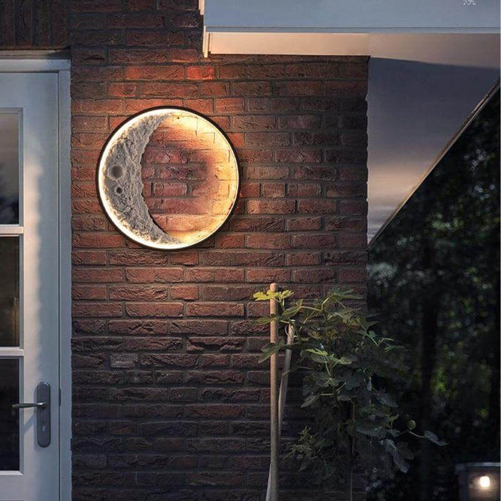 Modern Moon Shape LED Outdoor Wall Light