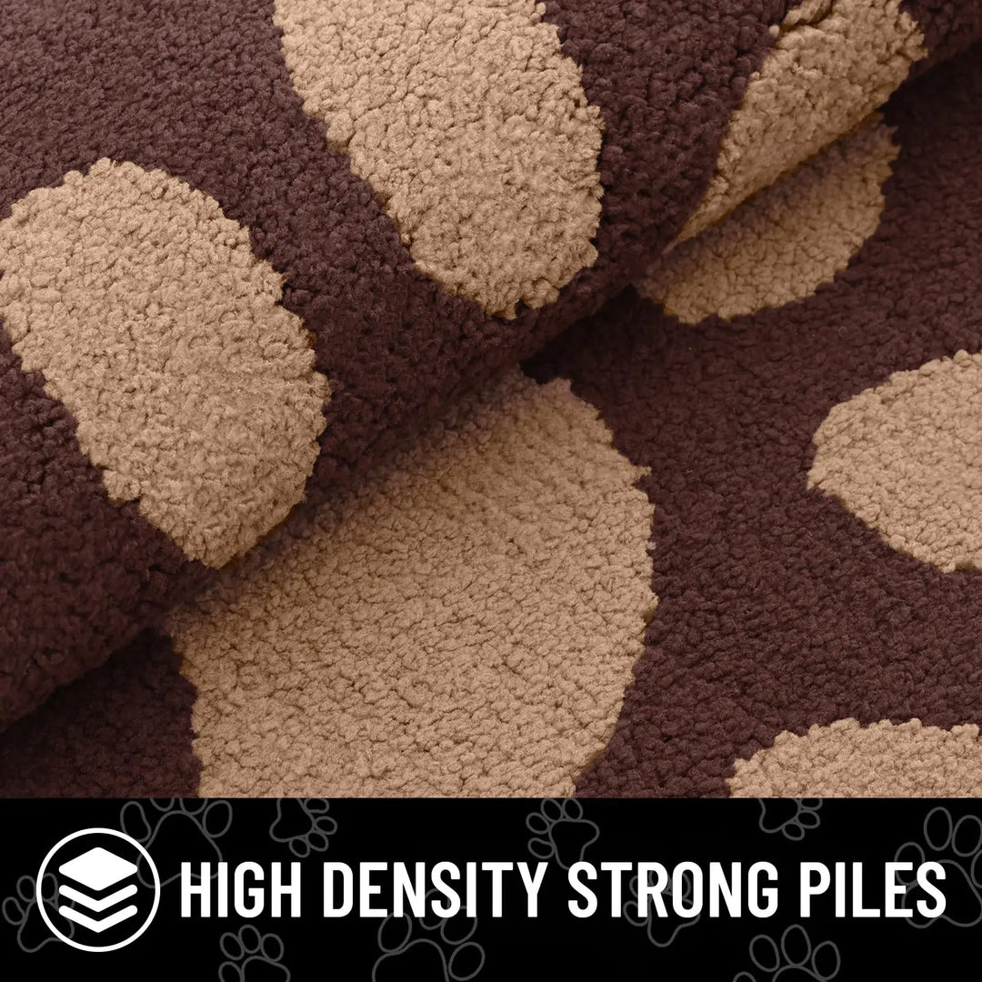 Absorbent dog door mat with non-slip backing, quick drying, chenille texture, ideal for trapping pet paws dirt and moisture.