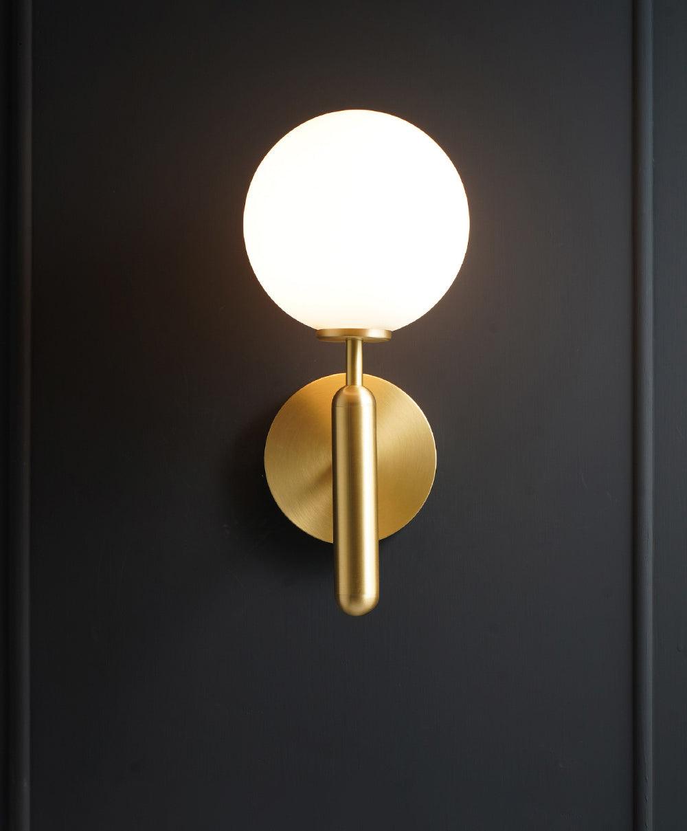 Modern Glass Wall Sconce - Elegant Lighting Fixture