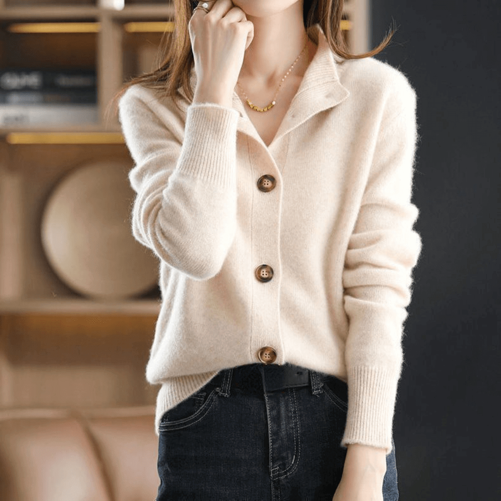 Elegant Women's Cashmere Cardigan