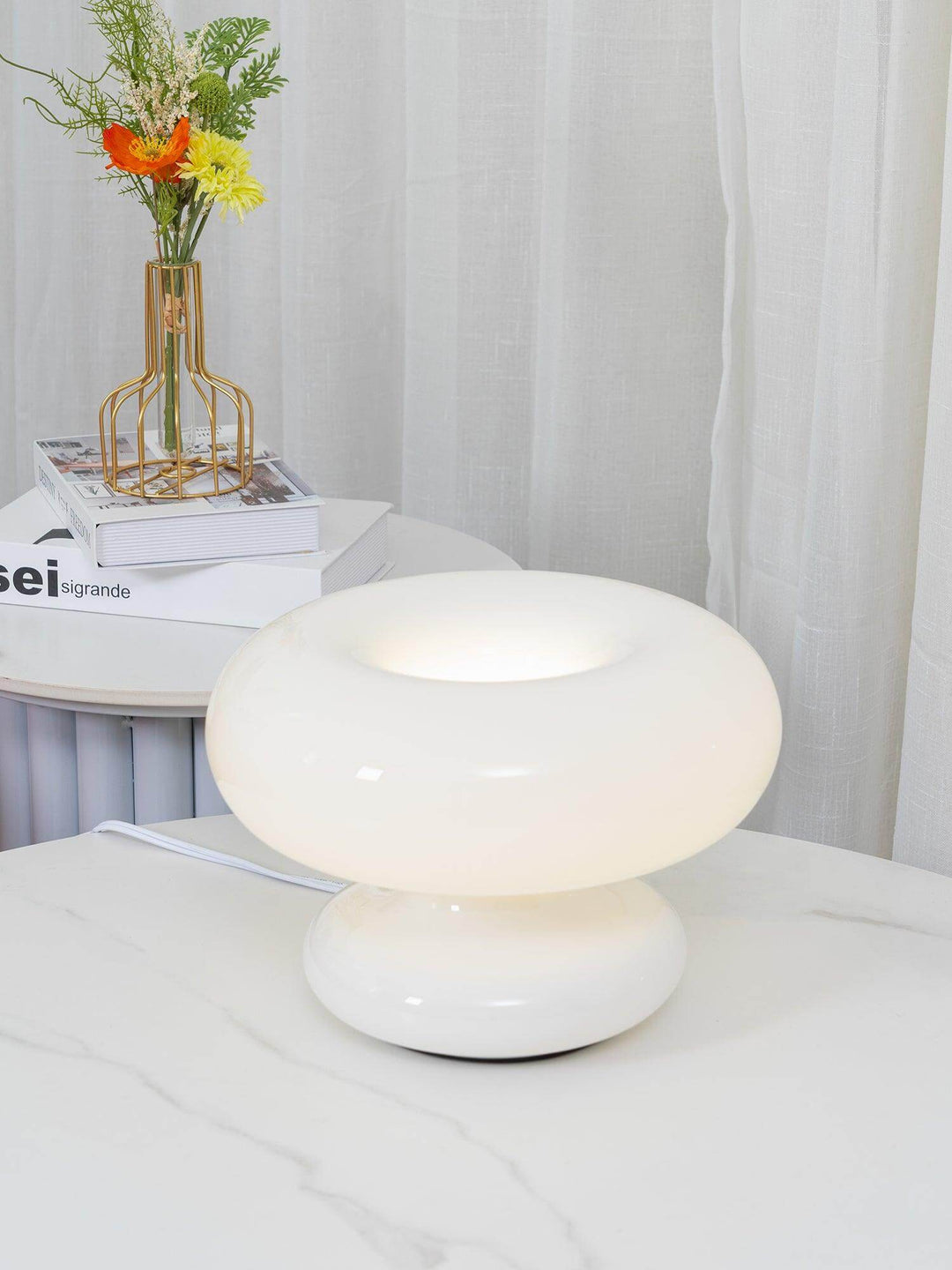 Modern Round Table Lamp with Metal Accent
