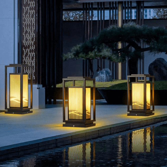 Solar LED Outdoor Post Light, Waterproof Garden Lamp